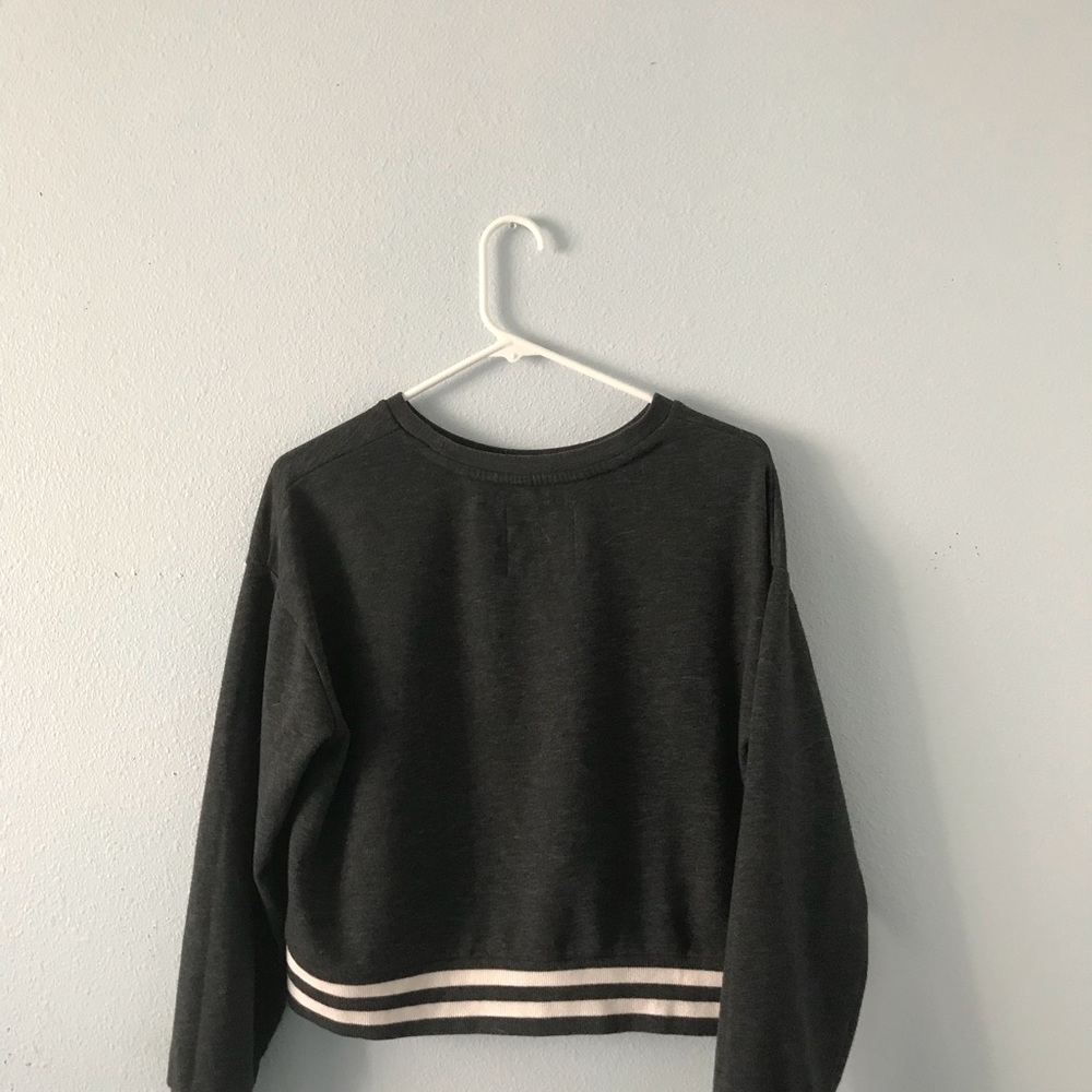 Crop top crewneck